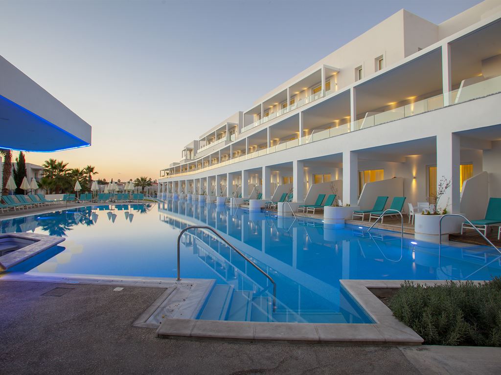 ALIATHON HOLIDAY VILLAGE