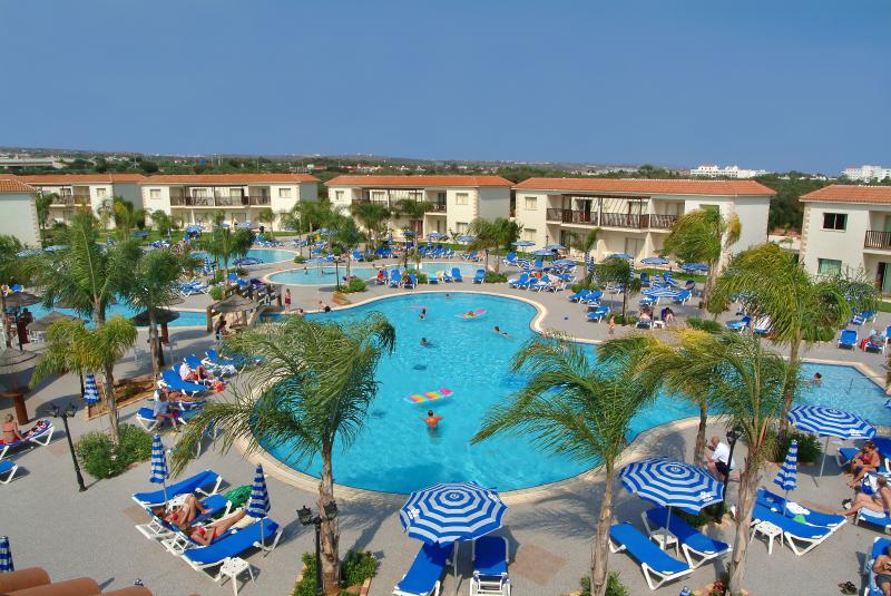 TSOKKOS PARADISE VILLAGE