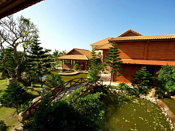 PEACEFUL RESORT