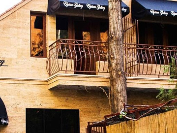 ELYSIUM GALLERY HOTEL 3*