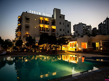 CURIUM PALACE