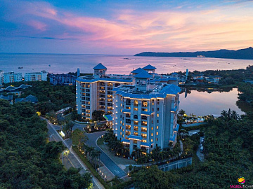 HOLIDAY INN & SUITES SANYA YALONG BAY 5*