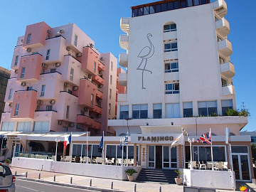 FLAMINGO BEACH HOTEL