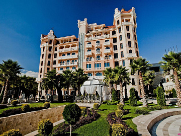 ROYAL CASTLE 