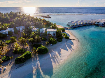  HOLIDAY INN RESORT KANDOOMA MALDIVES