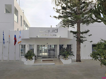 LIQUID HOTEL APTS