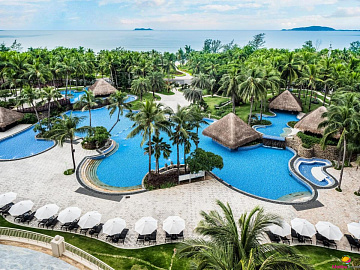 HOLIDAY INN RESORT SANYA BAY 5*