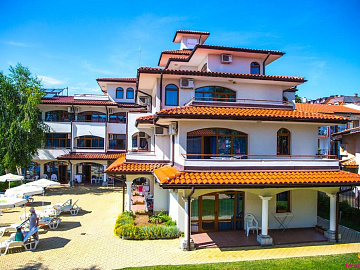 SUNRISE CLUB