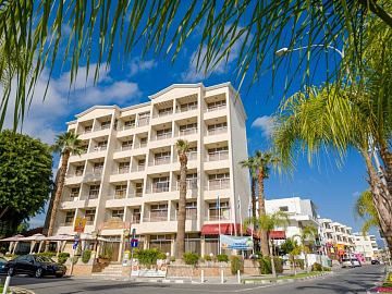 ESTELLA HOTEL APTS 
