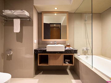 FOX HARRIS JIMBARAN BEACH 4*