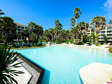 NAITHONBURI BEACH RESORT 